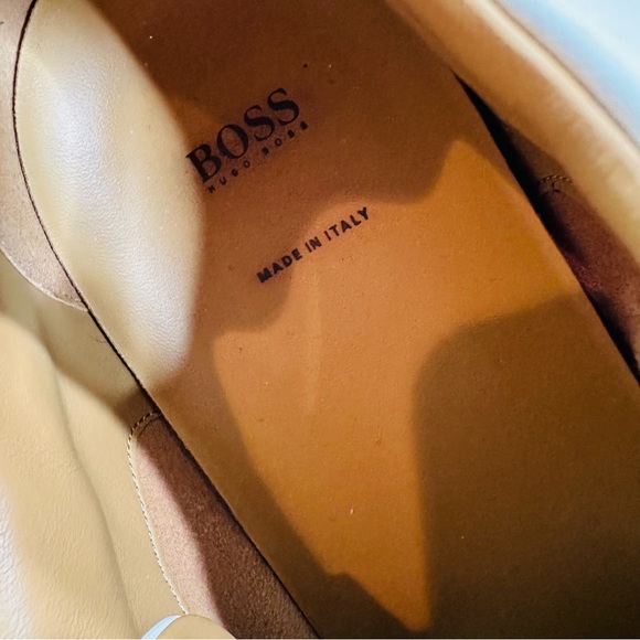 HUGO BOSS MENS BURNISH ITALIAN LEATHER SIZE 8 CREAM LOW TOP TRAINERS SNEAKERS - Picture 3 of 13